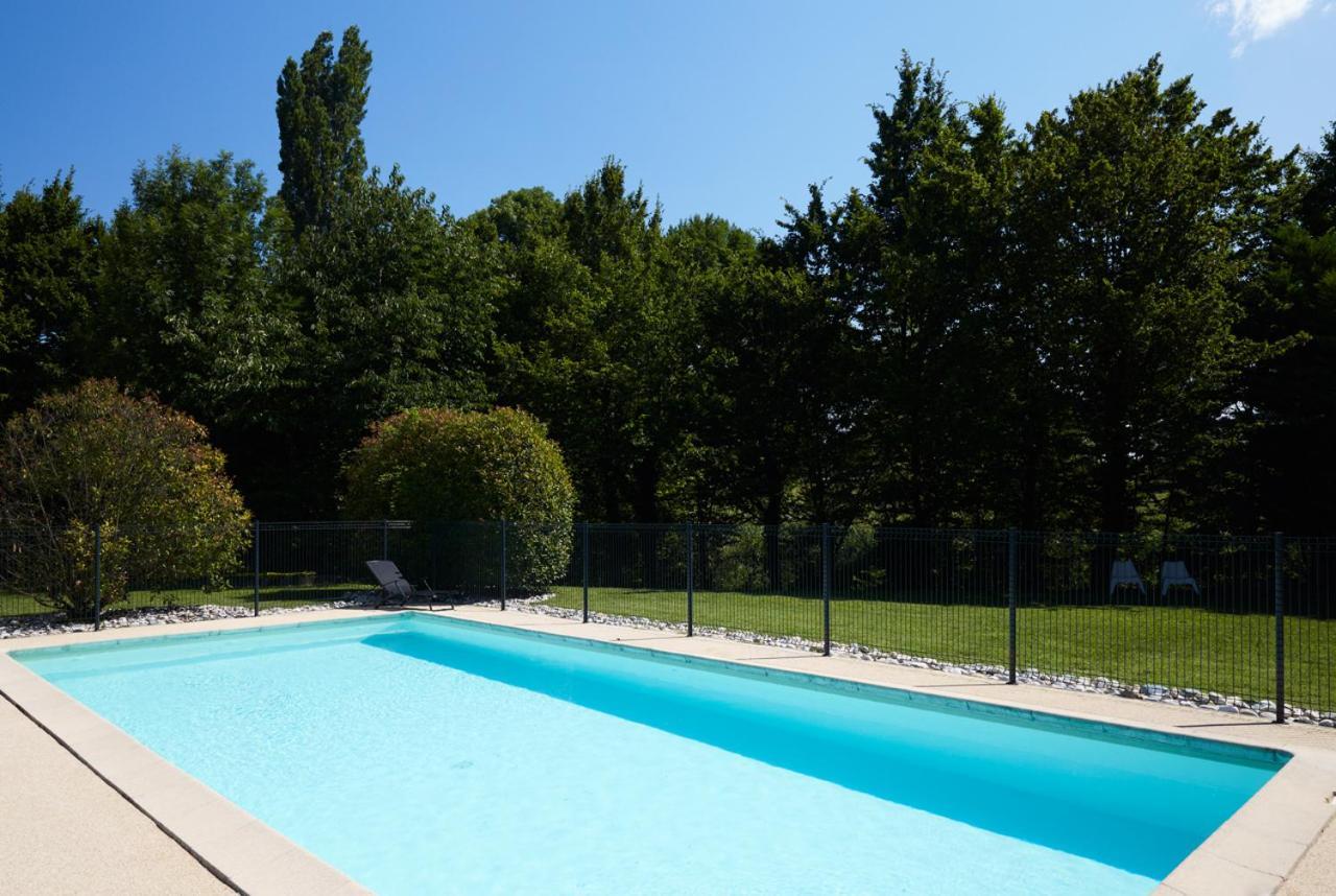 Hotel Logis Des Trois Massifs Claix  Exterior foto